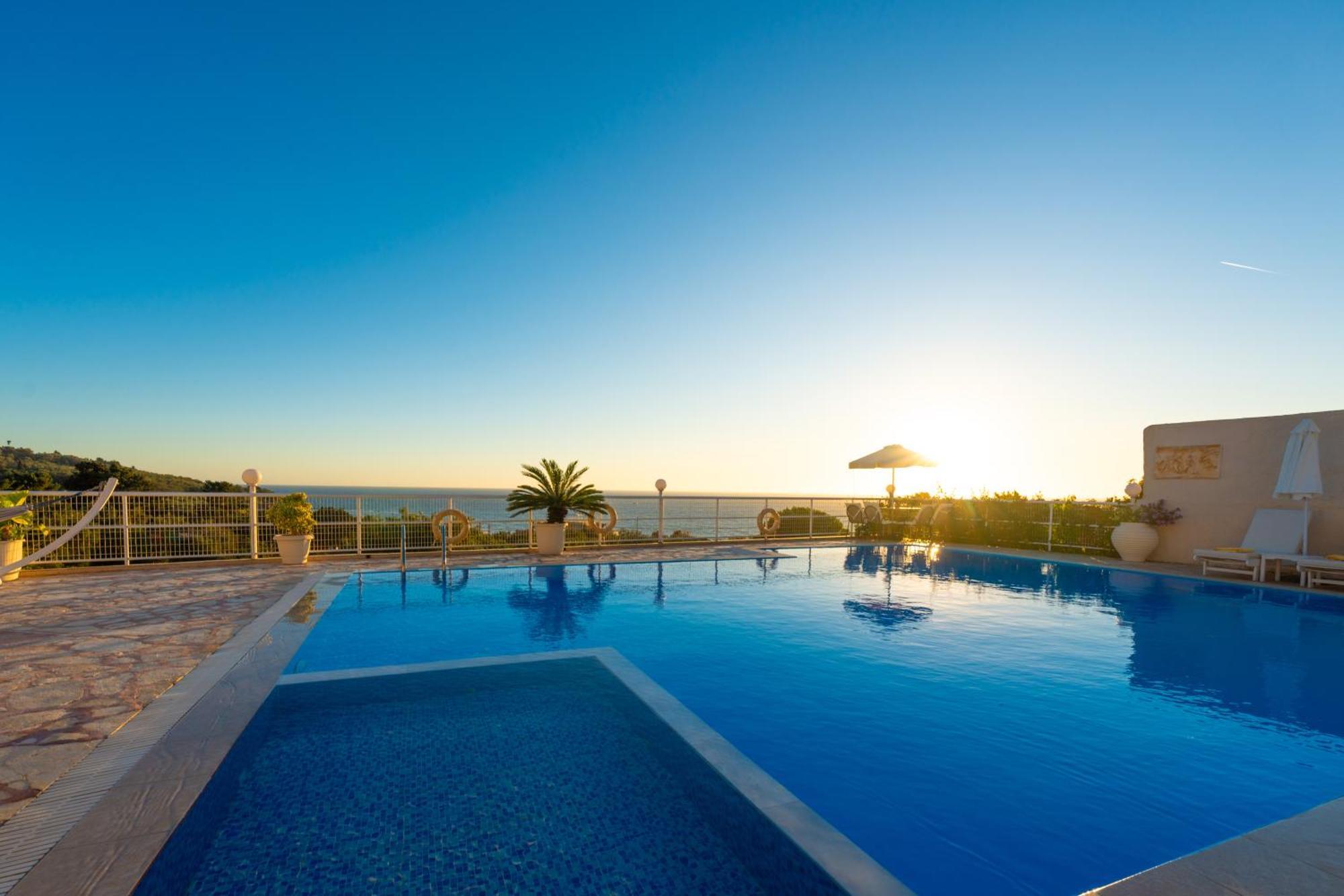 Sea View Villa Paramonas Paramonas  Екстериор снимка
