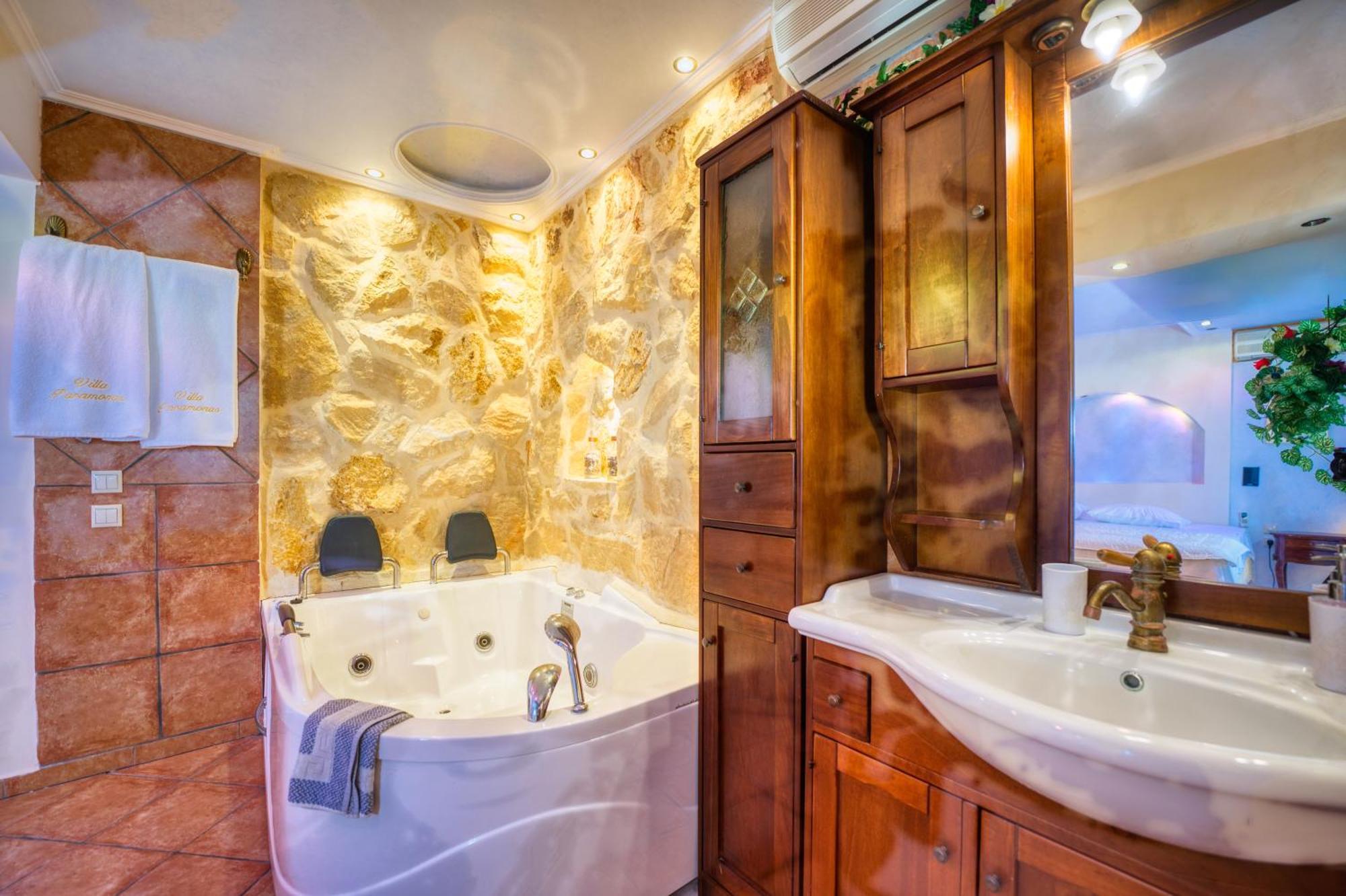 Sea View Villa Paramonas Paramonas  Екстериор снимка