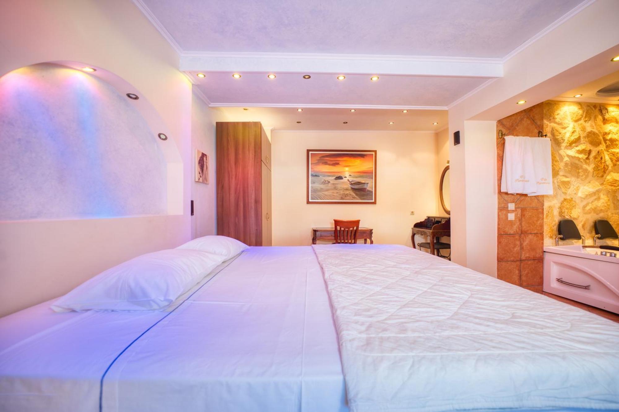 Sea View Villa Paramonas Paramonas  Екстериор снимка